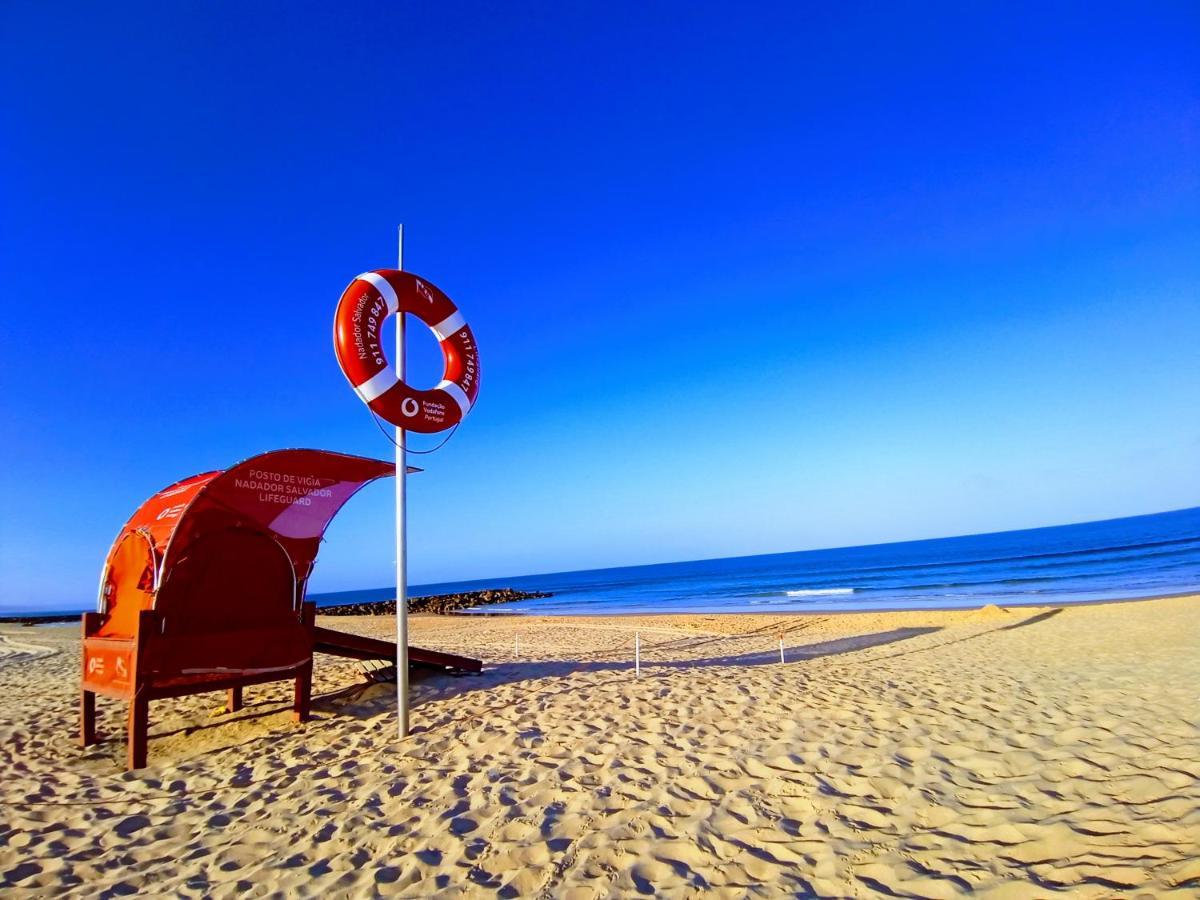 A Casa Da Mila - Beach House Кошта-да-Капарика Экстерьер фото